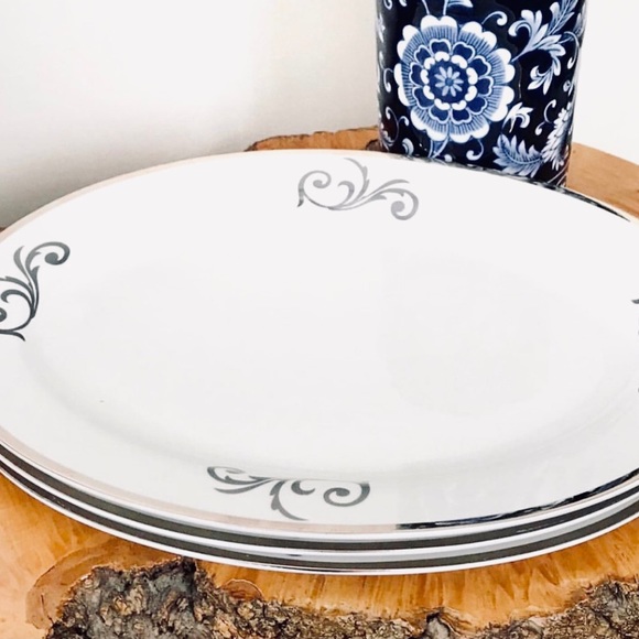 Beautiful porcelain serving platter - Picture 4 of 5